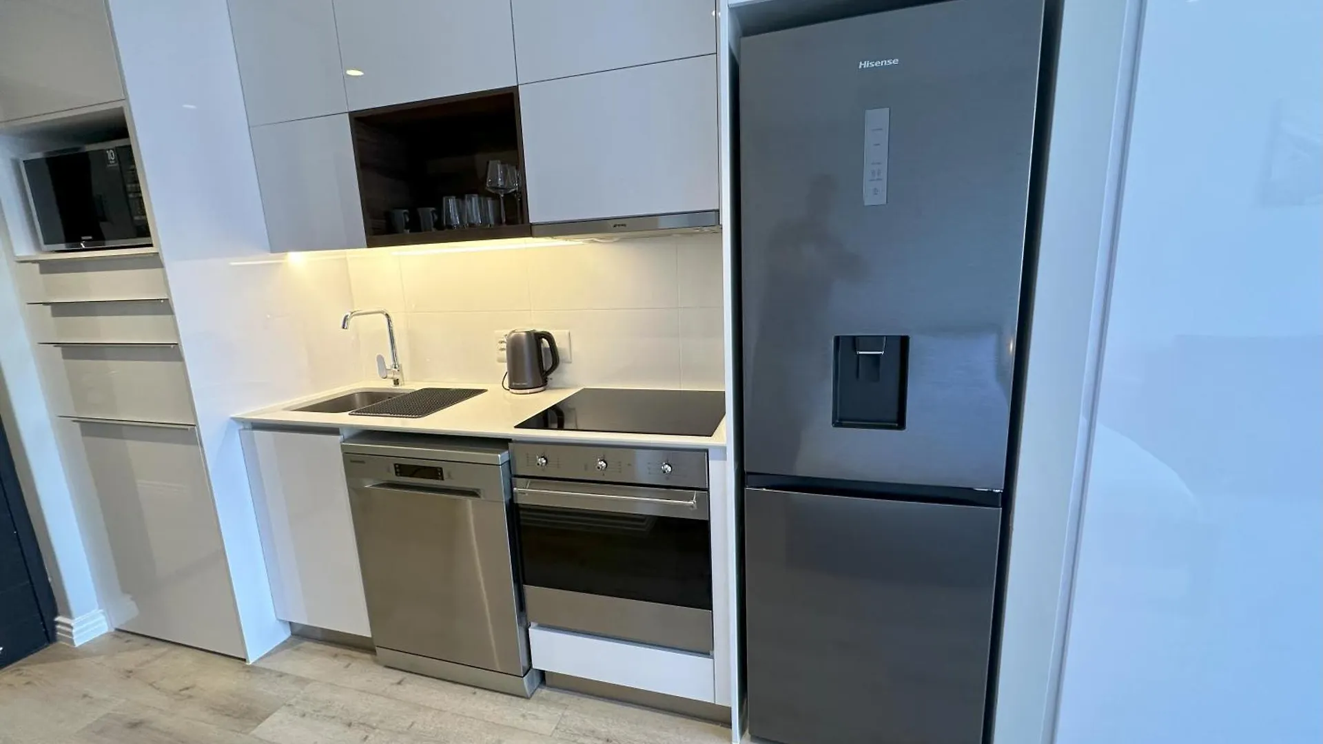 2505 Studio In Central Cape Town, Wi-Fi, Pool, Free Parking 0*,